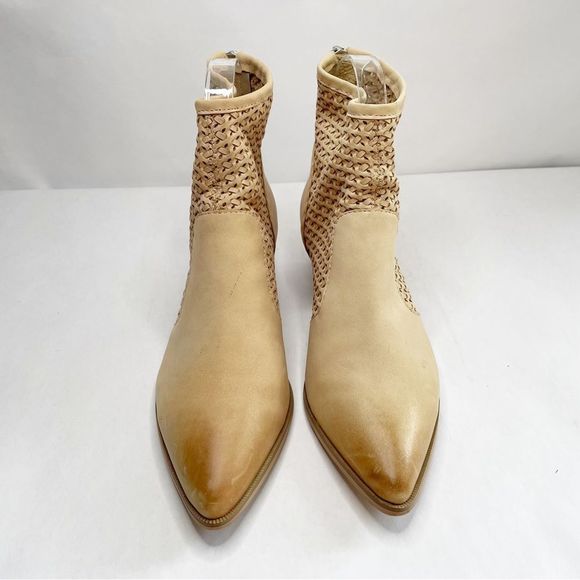 Steve Madden Shoes - STEVE MADDEN Carmine Woven Leather point toe Ankle Bootie 7.5 western li…